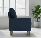 Sessel mit Geradliniger Sitzfläche und Schlanken Holzbeinen